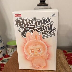 Pop Mart Big Into Energy Labubu. Happiness. Sealed box.